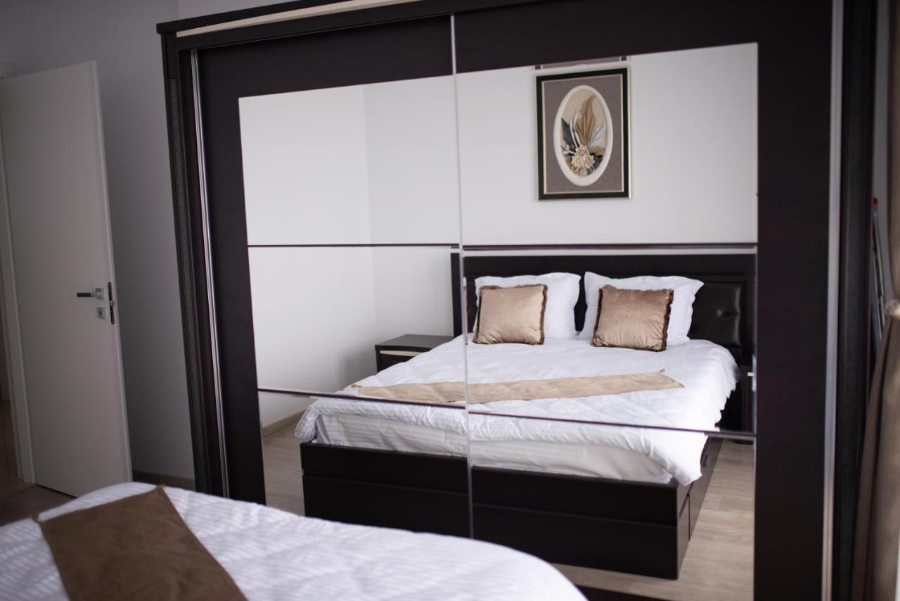 Apartament Denissia Oradea Exterior foto
